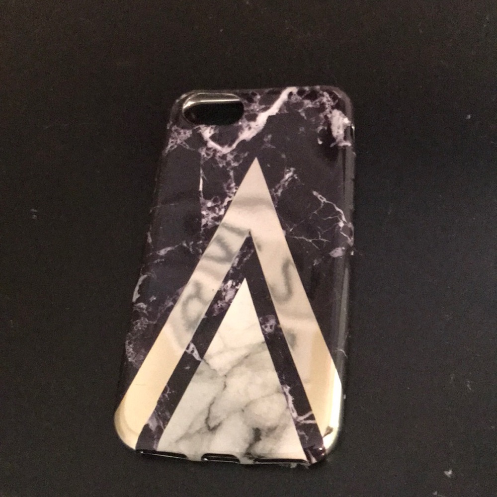 Claire’s iPhone 7 Case